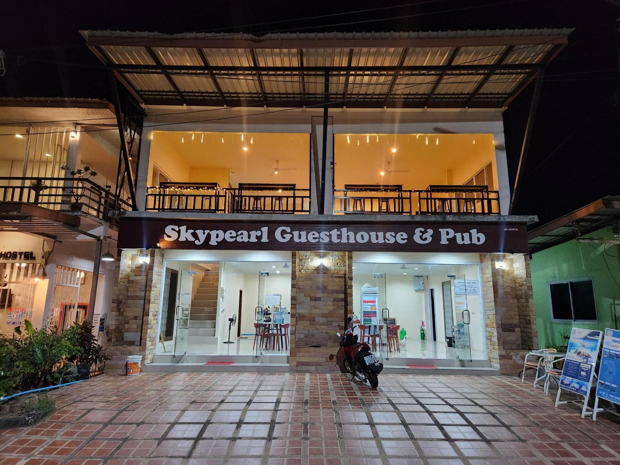 Skypearl Guesthouse & Pub Koh Tao Exterior photo