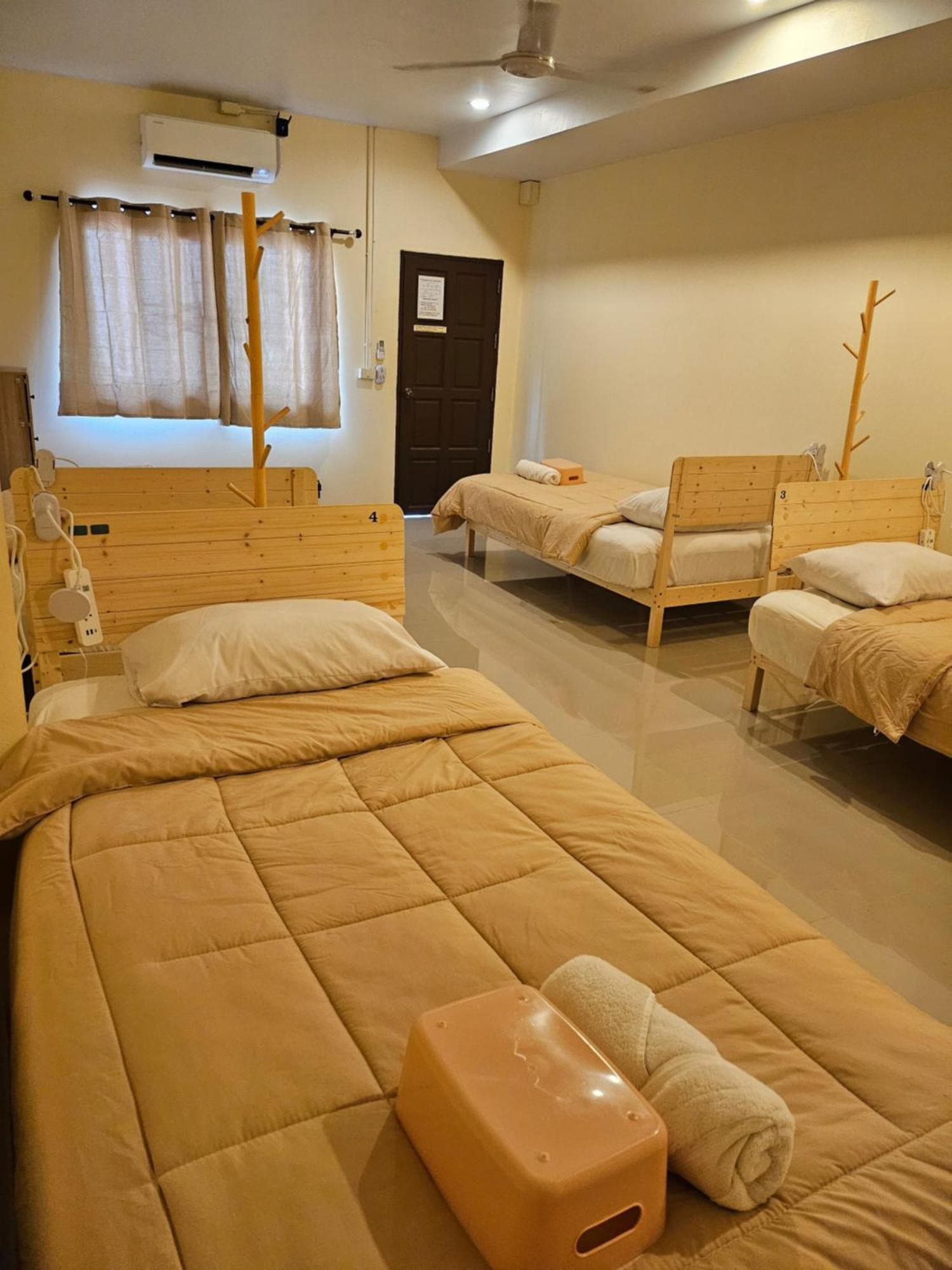 Skypearl Guesthouse & Pub Koh Tao Exterior photo